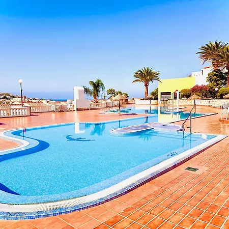 Brisas Seaview - *