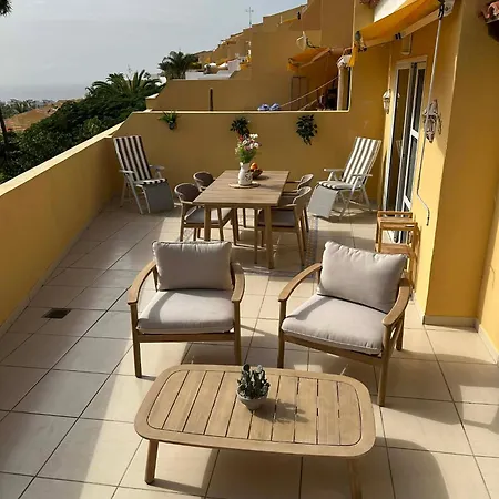 Brisas Seaview - Адехе